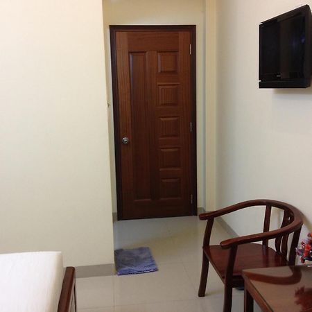 Hong Tuoi Hotel Ho Chi Minh City Exterior photo